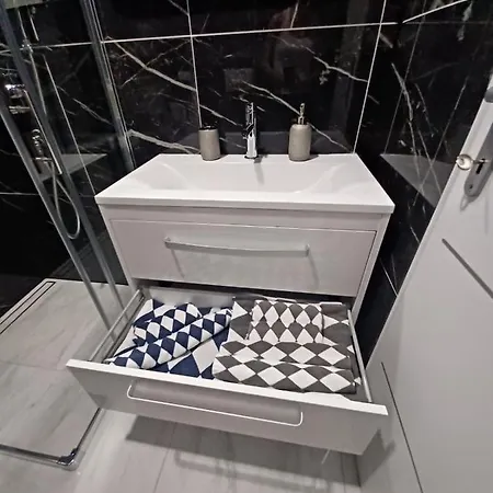 Niko 1 Apartament *